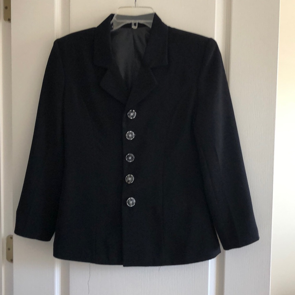 Vintage black blazer with shoulder pads